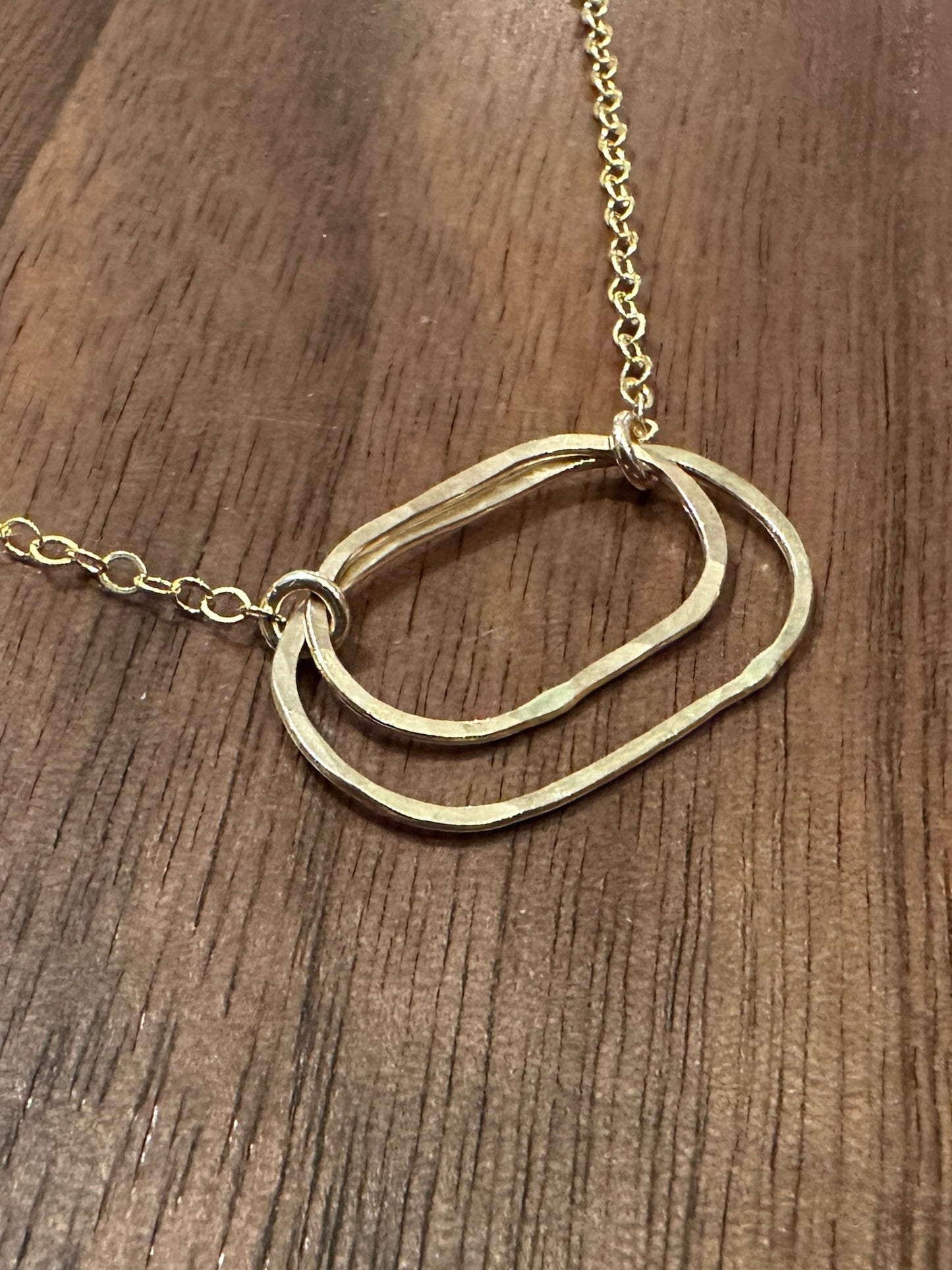 Derby Gold Double Oval Necklace, Horizontal