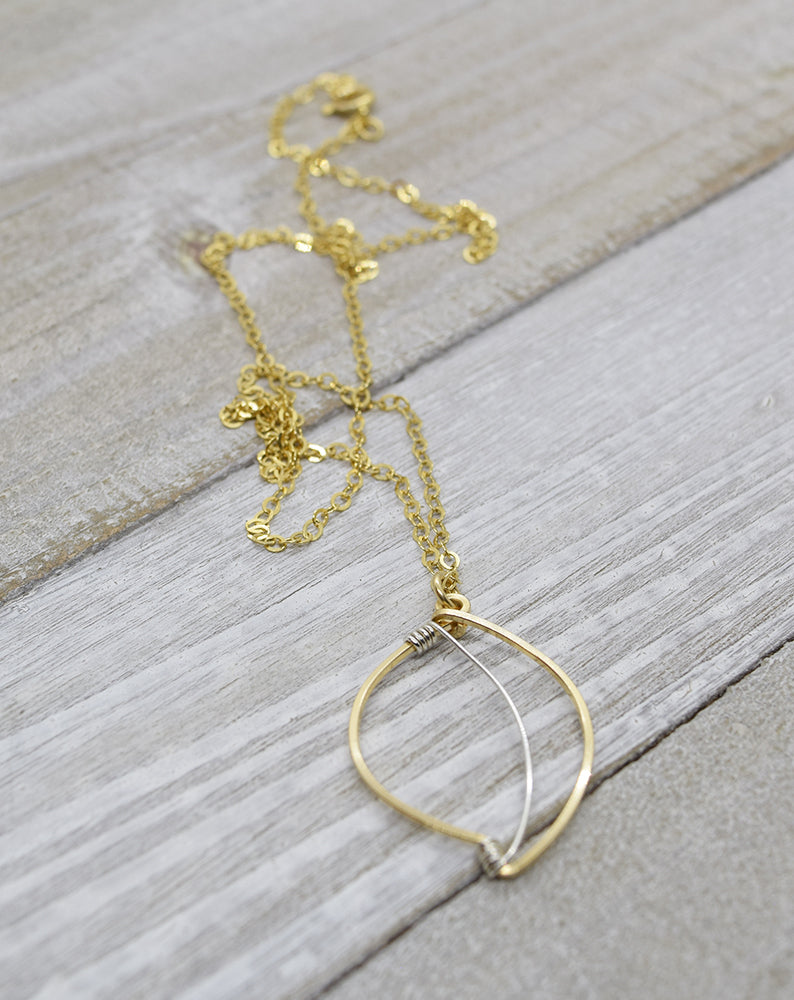 Leaf Gold Necklace - Cloverleaf Jewelry