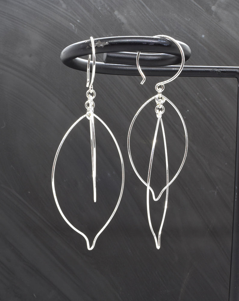 Leaves Interlocking Silver Earrings