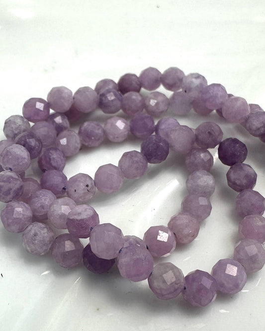 Lepidolite: The Dreamy Purple Gemstone You Need to Know