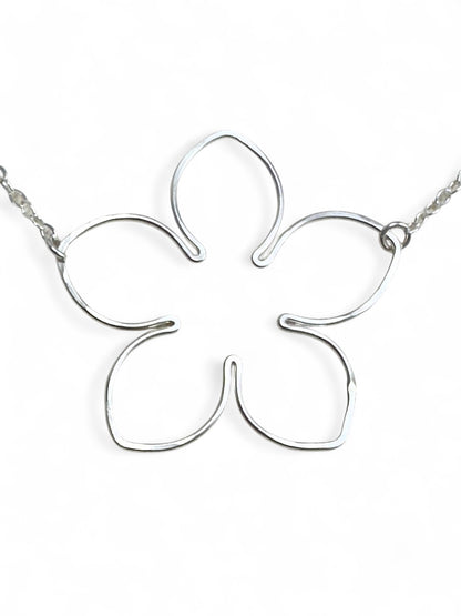 Blossom Silver Necklace Small - Cloverleaf Jewelry