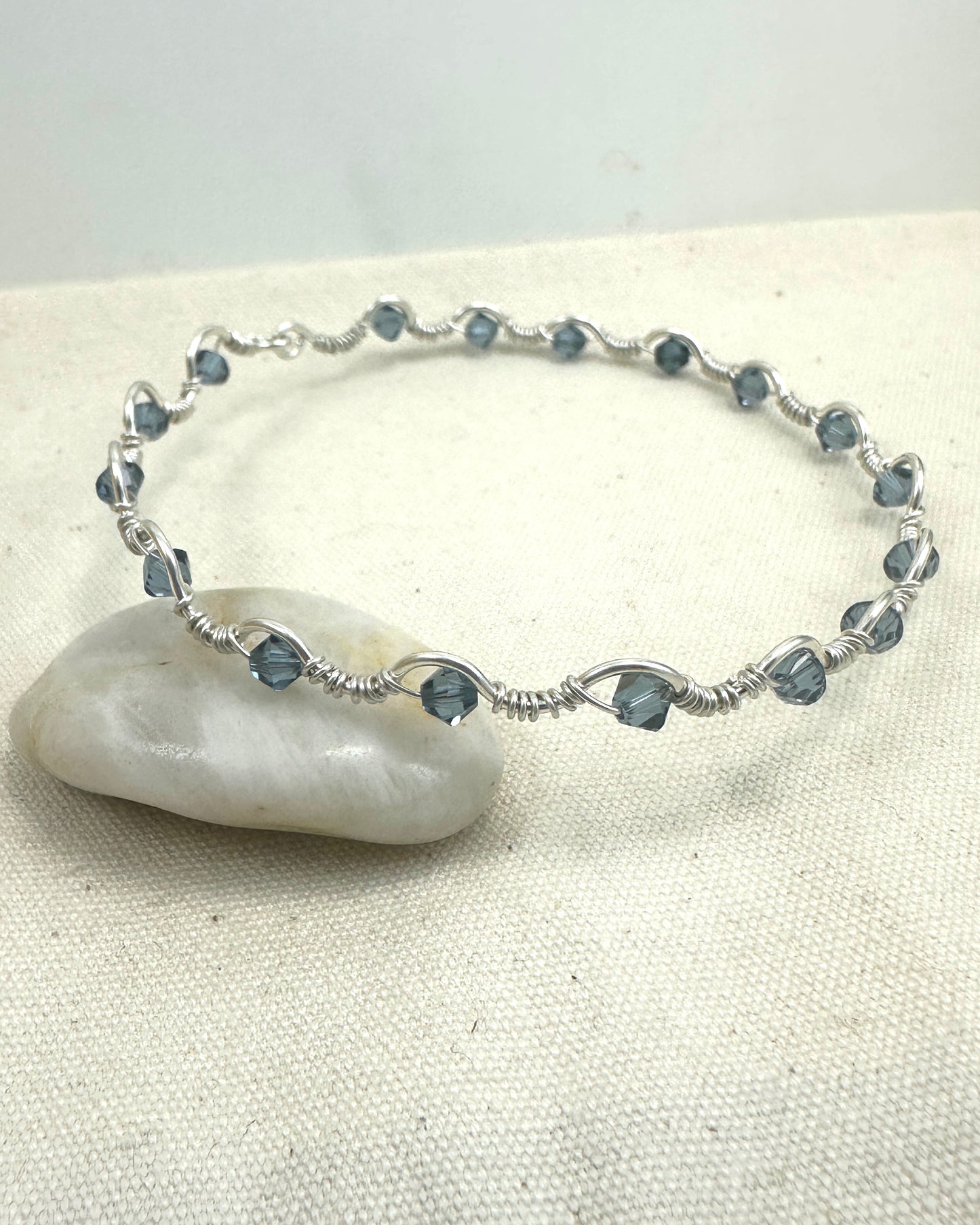 Jewelry Class: Beaded Wave Bangle - Cloverleaf Jewelry