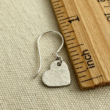 Cadence Silver Heart Earrings - Cloverleaf Jewelry