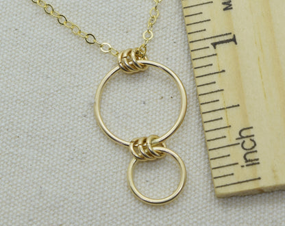 Nexus Gold Vertical Linked Circle Necklace - Cloverleaf Jewelry
