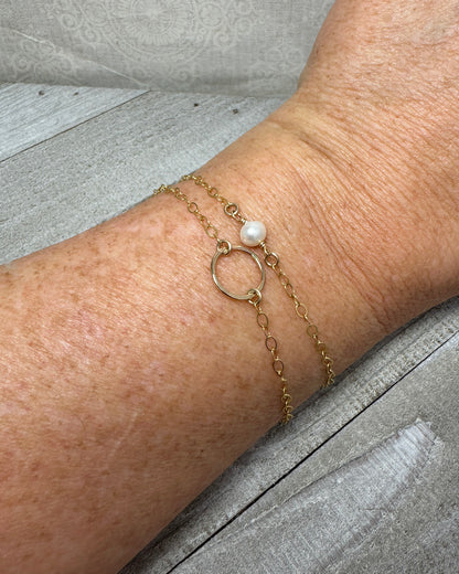 Solitaire Pearl Gold Bracelet or Anklet - Cloverleaf Jewelry