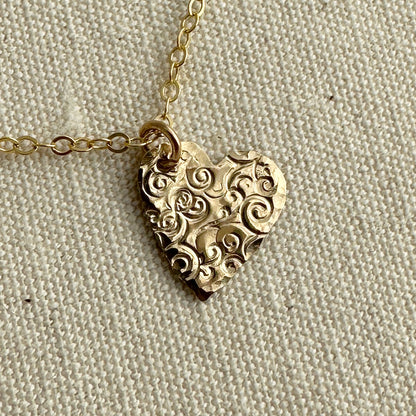 Swirly Heart Gold Necklace - Cloverleaf Jewelry