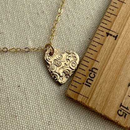 Swirly Heart Gold Necklace - Cloverleaf Jewelry