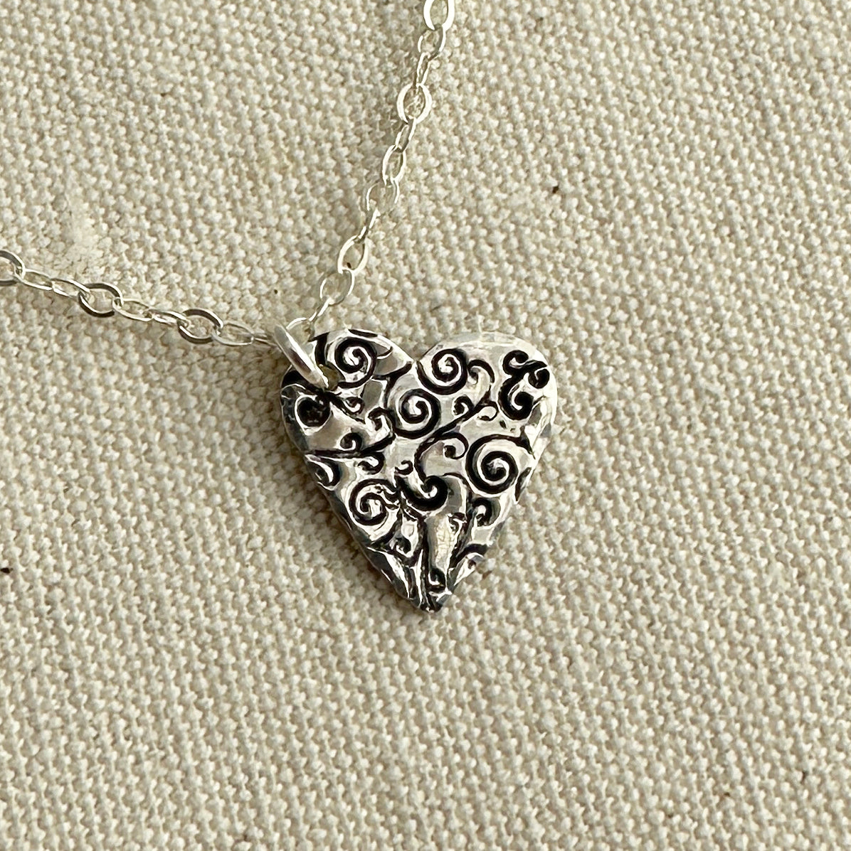 Swirly Heart Silver Necklace