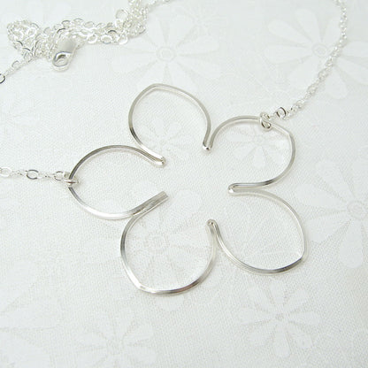 Blossom Silver Necklace - Cloverleaf Jewelry