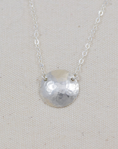 Cadence Silver Circle Necklace - Cloverleaf Jewelry