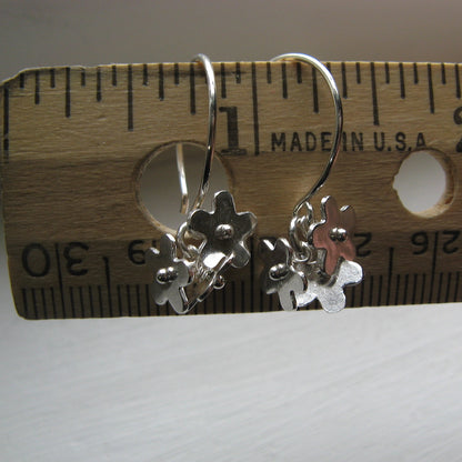 Glory Silver Flower Earrings - Cloverleaf Jewelry