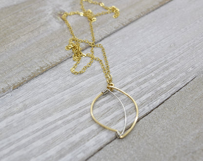 Leaf Gold Necklace - Cloverleaf Jewelry