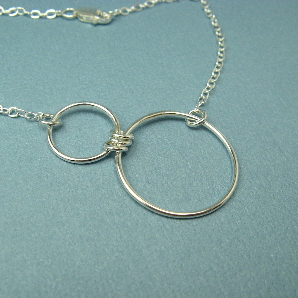 Nexus Silver Horizontal Necklace