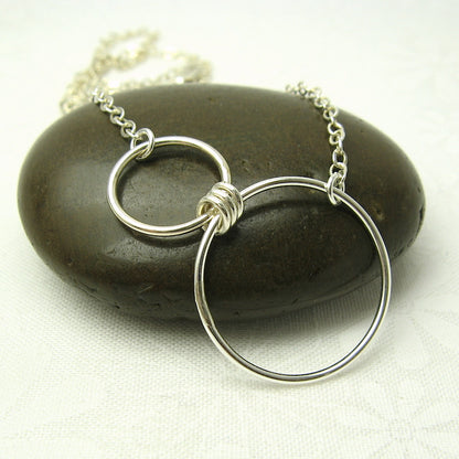 Nexus Silver Horizontal Necklace - Cloverleaf Jewelry