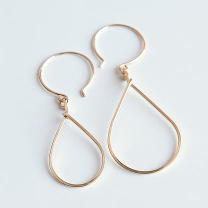 Raindrop Gold Earrings - Cloverleaf Jewelry