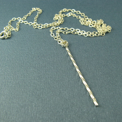 Twizzler Silver Necklace - Cloverleaf Jewelry