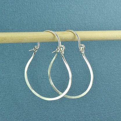 Vale Silver Hoop Earrings - Cloverleaf Jewelry